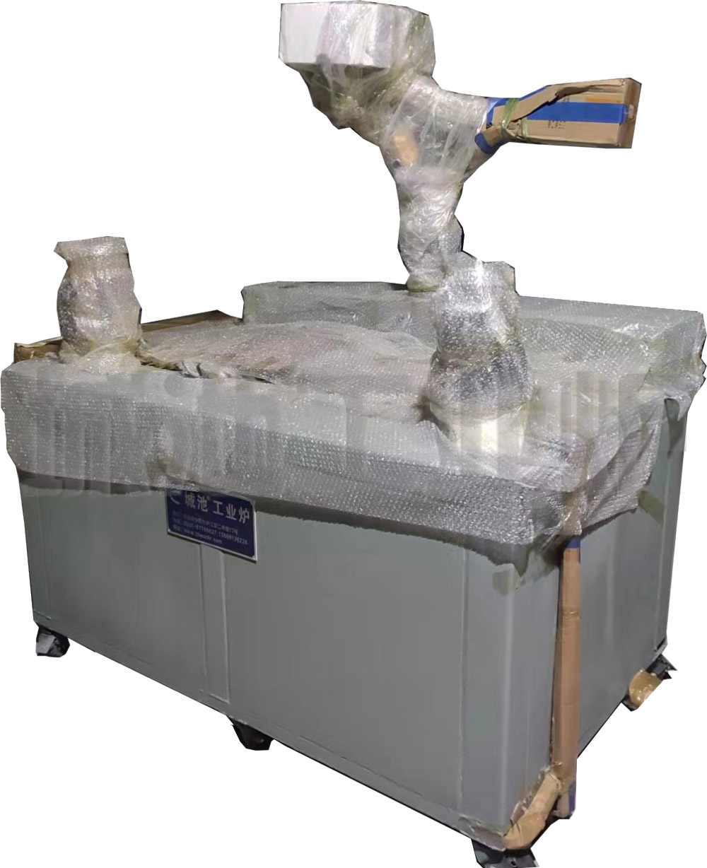 Dual station oil-water integrated multifunctional quenching tank