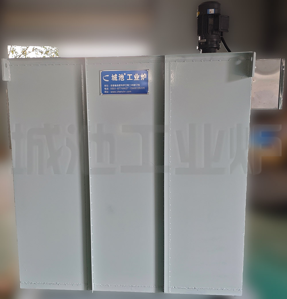 Quenching oil tank for quenching water tank set