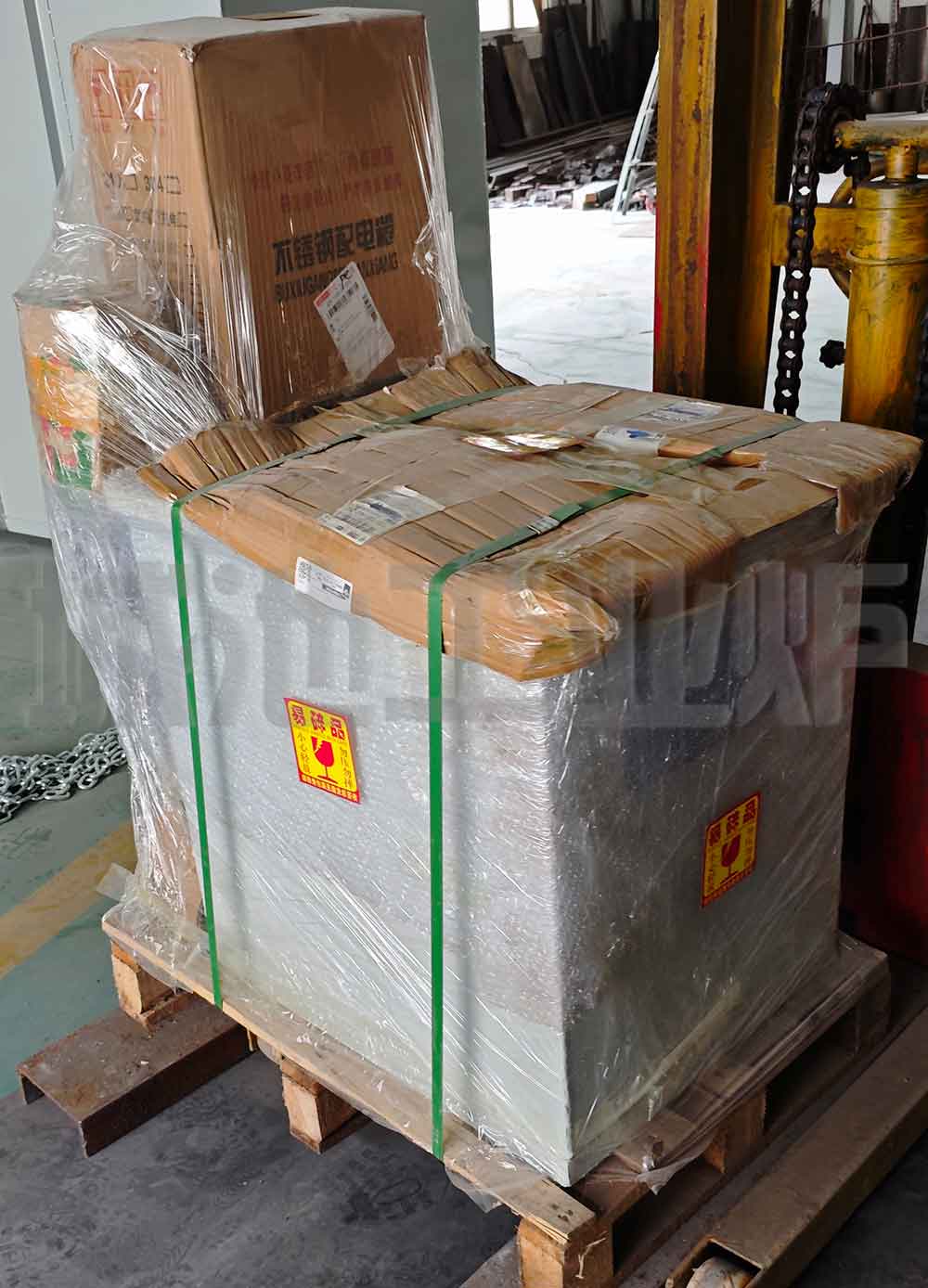 Chengchi brand EYQT laboratory swing quenching tank packaged and shipped