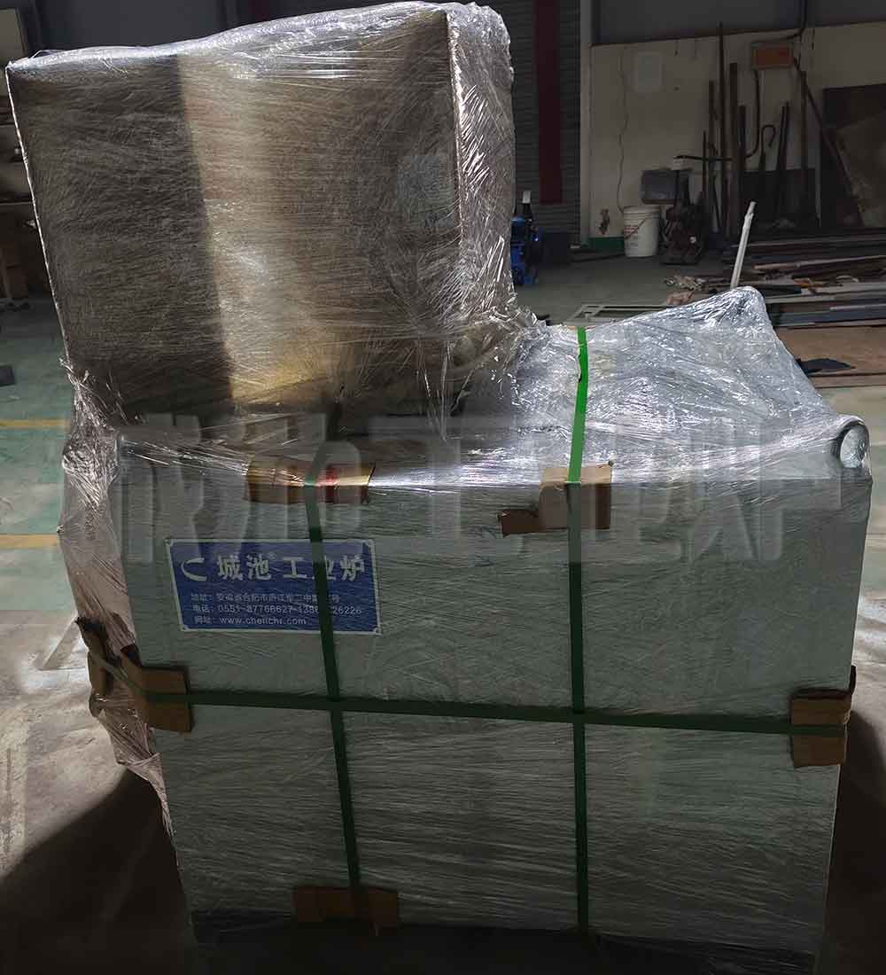 High precision oil bath furnace, high-temperature constant temperature oil bath packaged and shipped